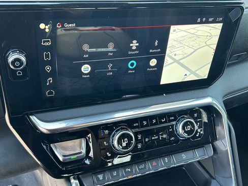 New 2025 GMC Sierra 2500 Denali w/ Denali Reserve Package AWD/4WD image 13
