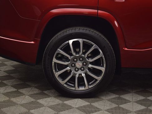 Used 2021 GMC Acadia Denali w/ Denali Technology Package image 33