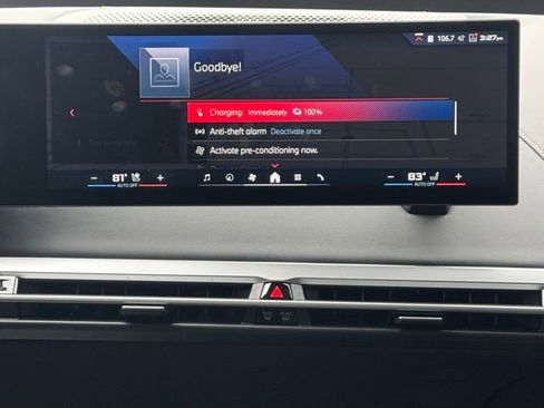 Certified 2025 BMW iX M60 image 23