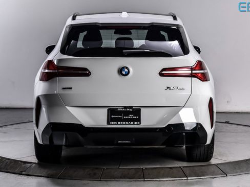 Used 2025 BMW X3 xDrive30i w/ M Sport Package image 5