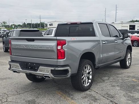 Used 2025 Chevrolet Silverado 1500 LTZ w/ LTZ Premium Package AWD/4WD image 5