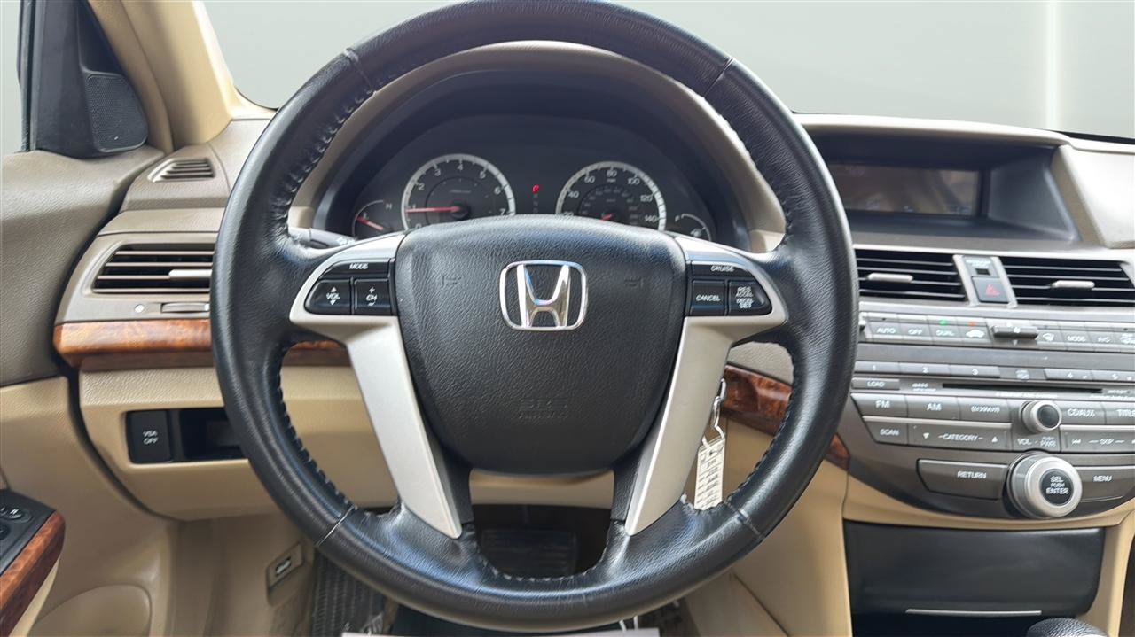 Used 2009 Honda Accord EX-L image 25