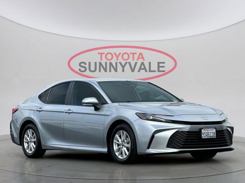 Certified 2025 Toyota Camry LE image 11