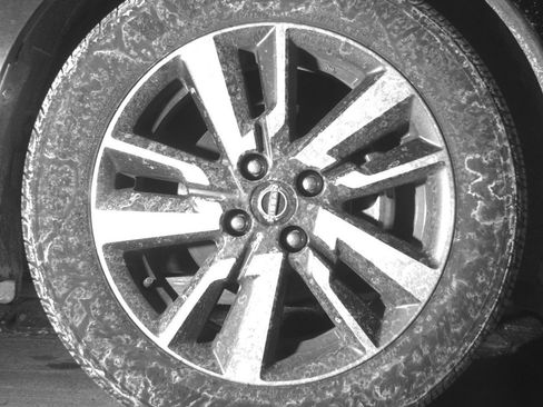 Used 2025 Nissan Versa SV image 13