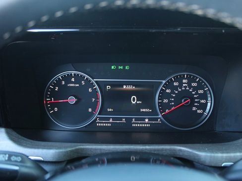 Used 2023 Kia Sorento EX image 10