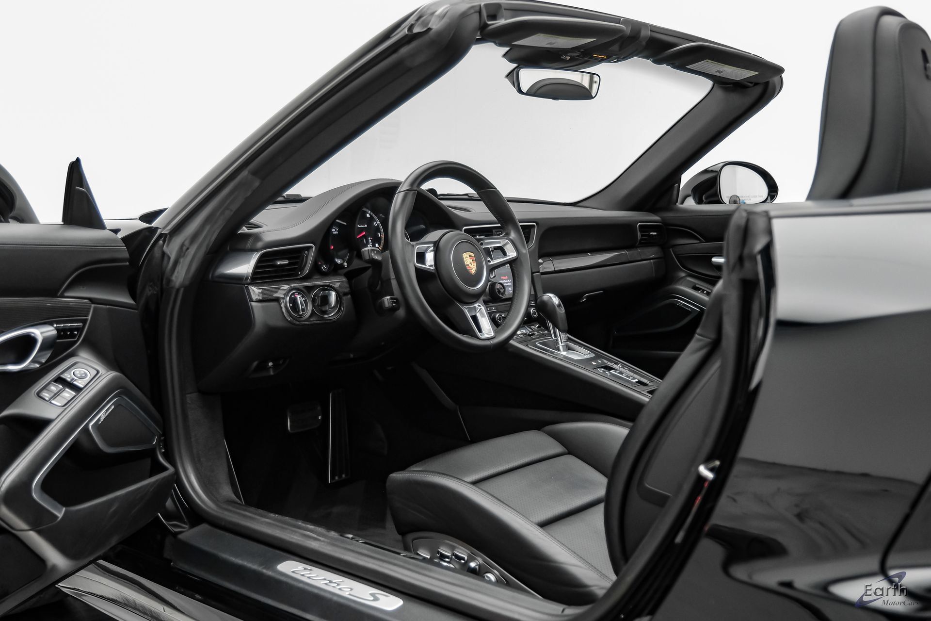 Used 2019 Porsche 911 Turbo S AWD/4WD image 41
