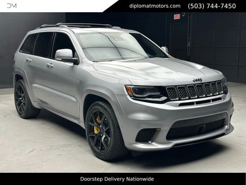 Used 2018 Jeep Grand Cherokee Trackhawk image 9