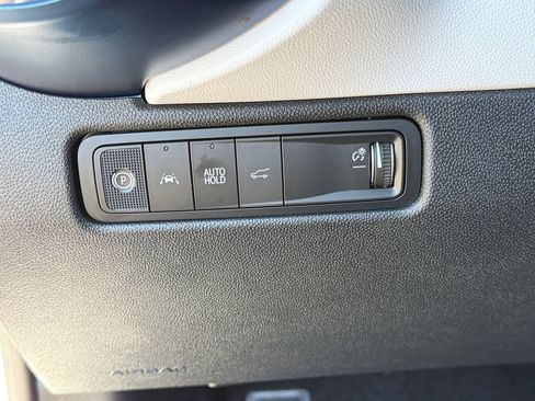 New 2026 Chevrolet Equinox EV LT AWD/4WD image 22