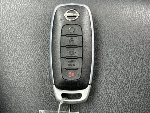 Certified 2025 Nissan Sentra SR w/ SR Premium Package image 21