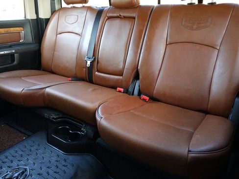 Used 2014 RAM 2500 Longhorn image 36