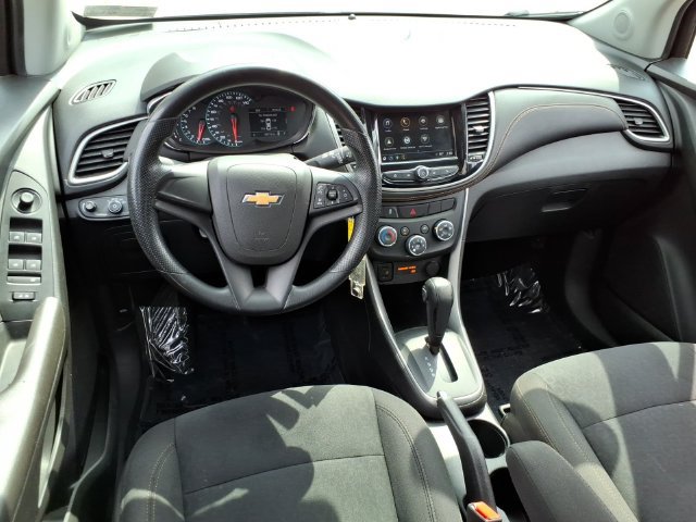 Used 2018 Chevrolet Trax LS AWD/4WD image 11