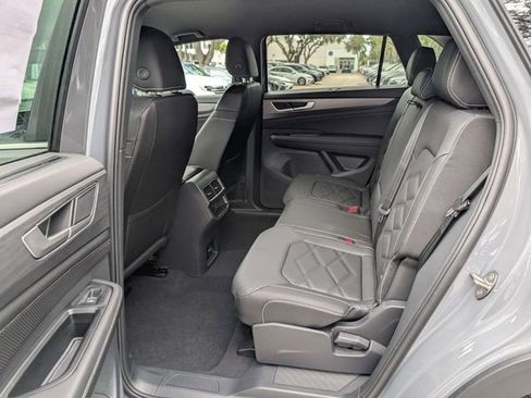 New 2026 Volkswagen Atlas Cross Sport SE AWD/4WD image 10