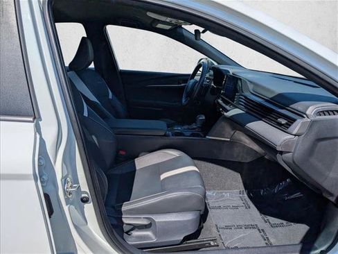 Certified 2025 Toyota Camry SE FWD image 18
