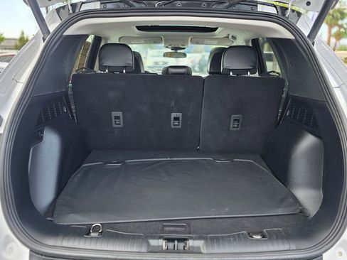 Used 2022 Ford Escape SEL image 11