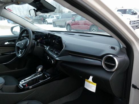 New 2026 Chevrolet Trax ACTIV image 9