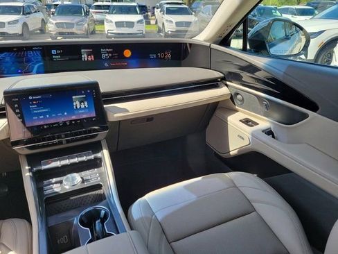 Certified 2024 Lincoln Nautilus Premier w/ Equipment Group 102A AWD/4WD image 20