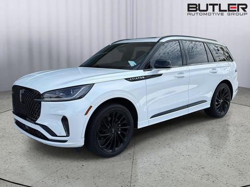 Used 2025 Lincoln Aviator Reserve w/ Equipment Group 201A AWD/4WD image 1
