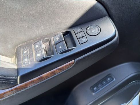 Used 2015 Chevrolet Tahoe LTZ image 5