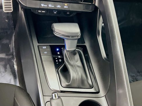 Certified 2025 Hyundai Elantra Sport FWD image 16