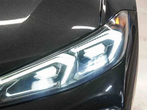 Used 2023 BMW M340i w/ Premium Package image 7