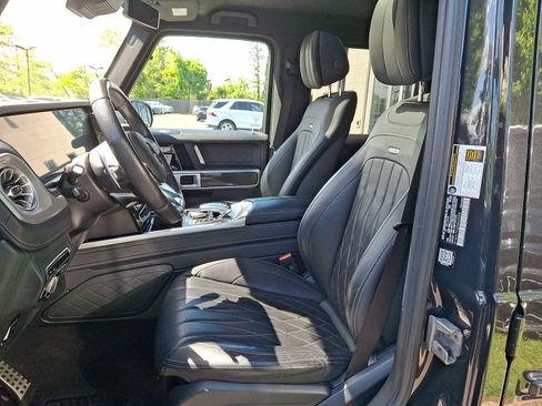 Certified 2022 Mercedes-Benz G 63 AMG 4MATIC image 10
