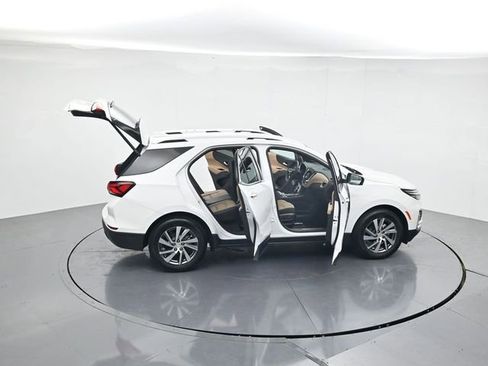 Used 2024 Chevrolet Equinox Premier FWD image 45