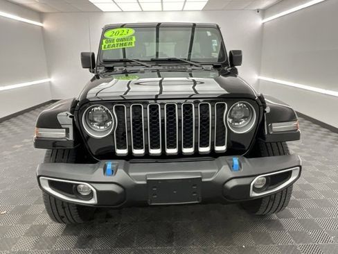 Used 2023 Jeep Wrangler Unlimited Sahara w/ Cold Weather Group image 2