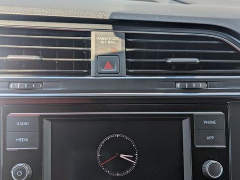 Used 2023 Volkswagen Tiguan S image 13