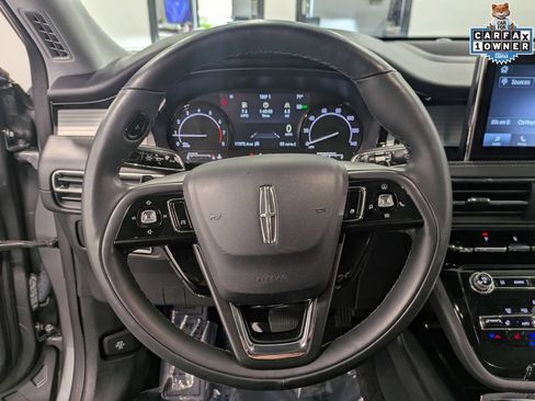 Used 2022 Lincoln Corsair AWD w/ Premium Package image 23