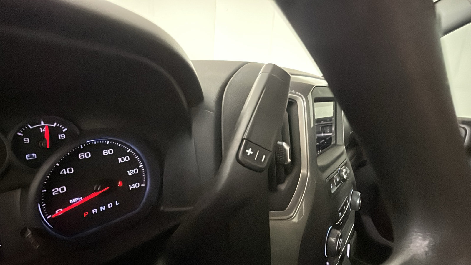 Used 2023 Chevrolet Silverado 1500 Custom AWD/4WD image 23
