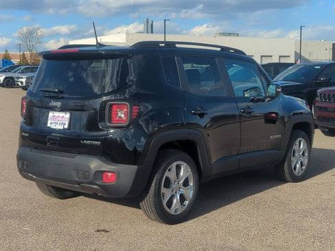 Used 2022 Jeep Renegade Limited AWD/4WD image 3