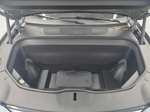 Used 2023 Rivian R1S Launch Edition AWD/4WD image 14