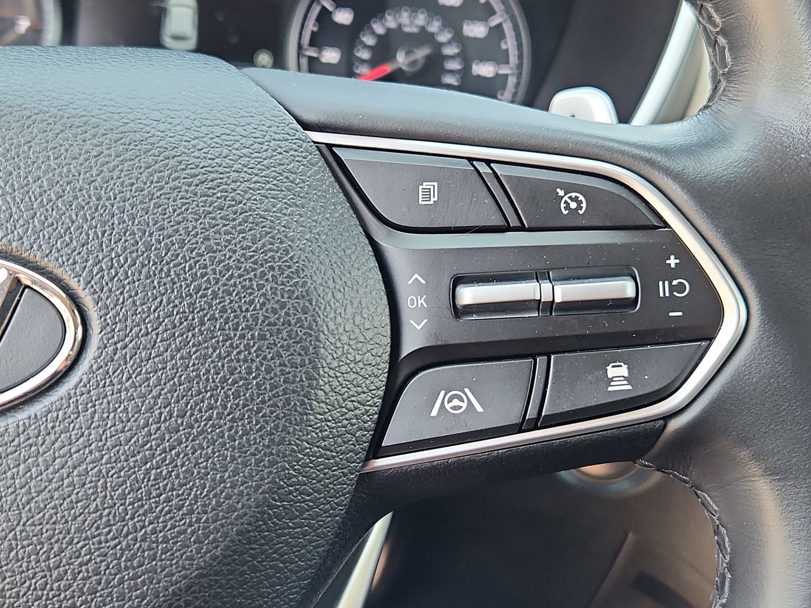 Used 2023 Hyundai Santa Fe SEL AWD/4WD image 20