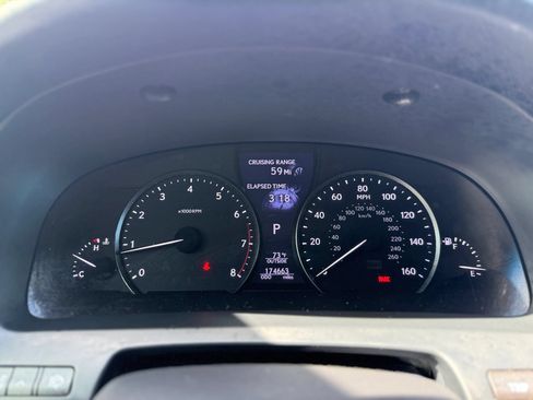 Used 2014 Lexus LS 460 w/ Comfort Package RWD image 25