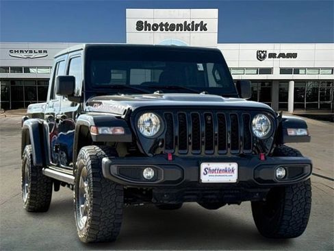 Used 2022 Jeep Gladiator Rubicon w/ Cold Weather Group image 1