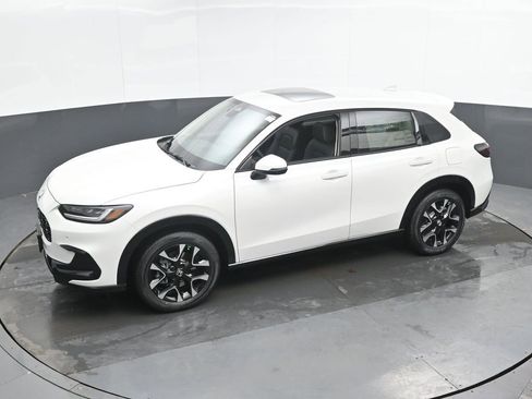 New 2026 Honda HR-V EX-L image 30