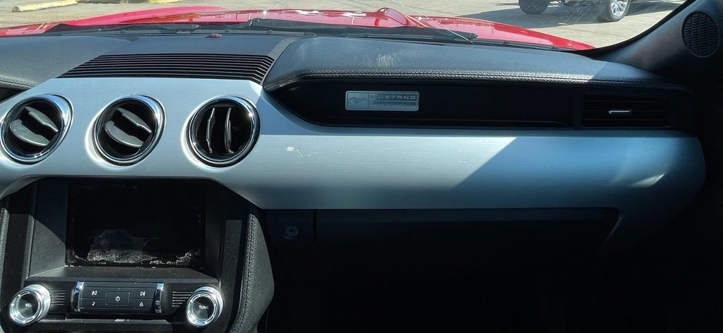 Used 2015 Ford Mustang Premium RWD image 25