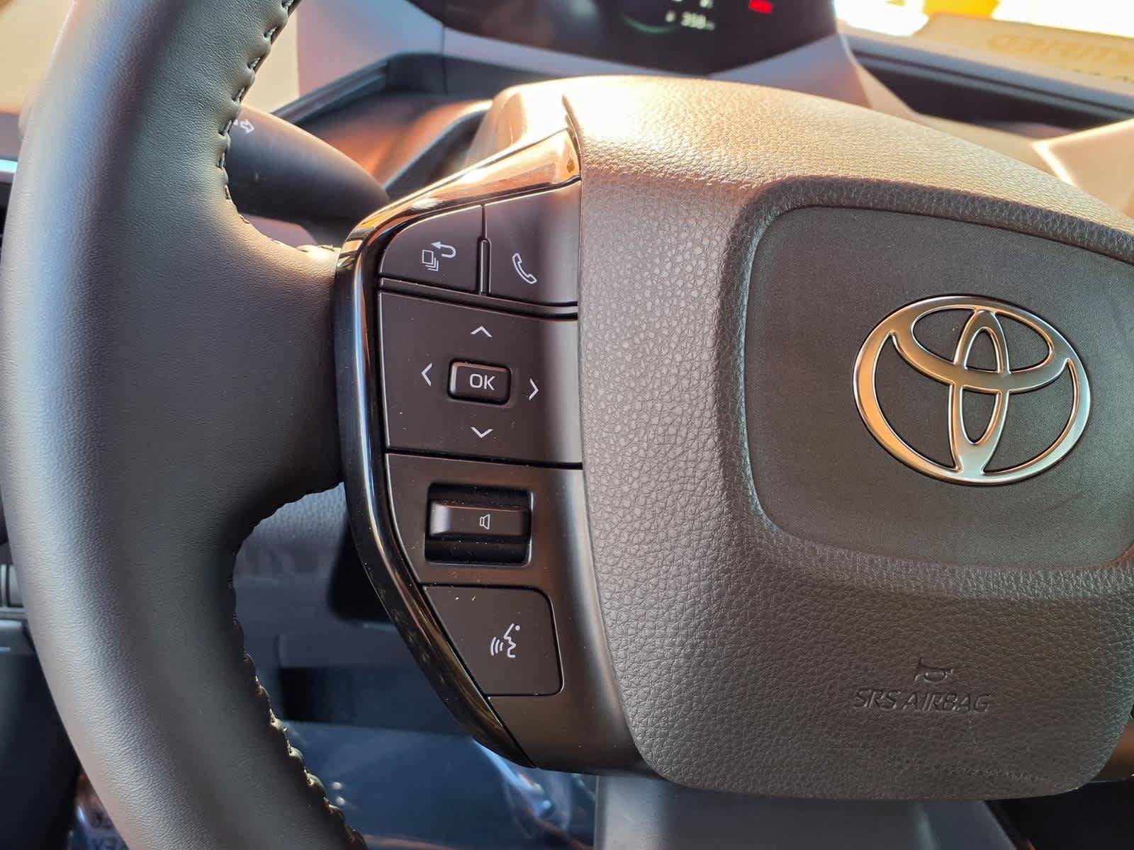 Certified 2026 Toyota Prius XLE FWD image 20