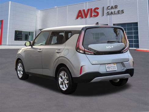 Used 2023 Kia Soul LX w/ Option Group 015 image 6