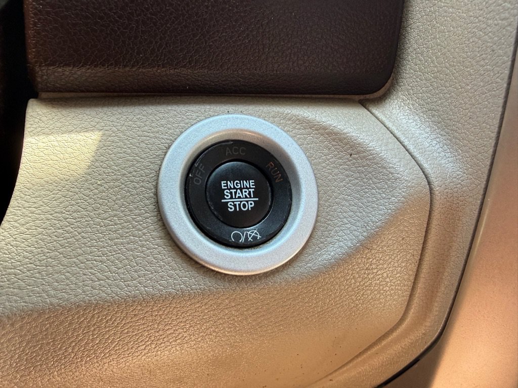 Used 2018 RAM 2500 Longhorn AWD/4WD image 32