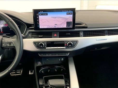 Certified 2022 Audi A4 2.0T Premium Plus image 6