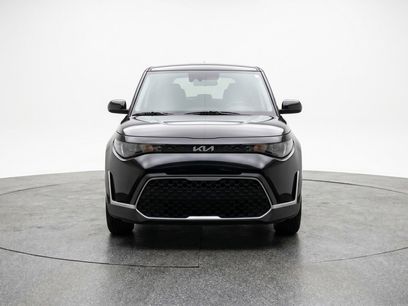Used 2025 Kia Soul LX w/ LX Technology Package