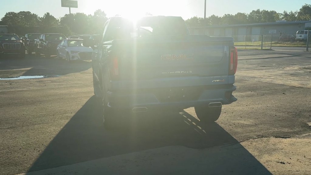 Used 2024 GMC Sierra 1500 AT4 w/ Technology Package AWD/4WD image 6