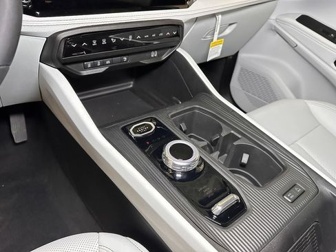 New 2026 Jeep Cherokee Limited AWD/4WD image 30
