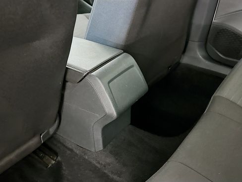 Used 2024 Volkswagen Jetta S image 27