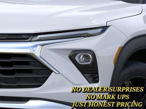 New 2026 Chevrolet TrailBlazer LT w/ Midnight Edition AWD/4WD image 10