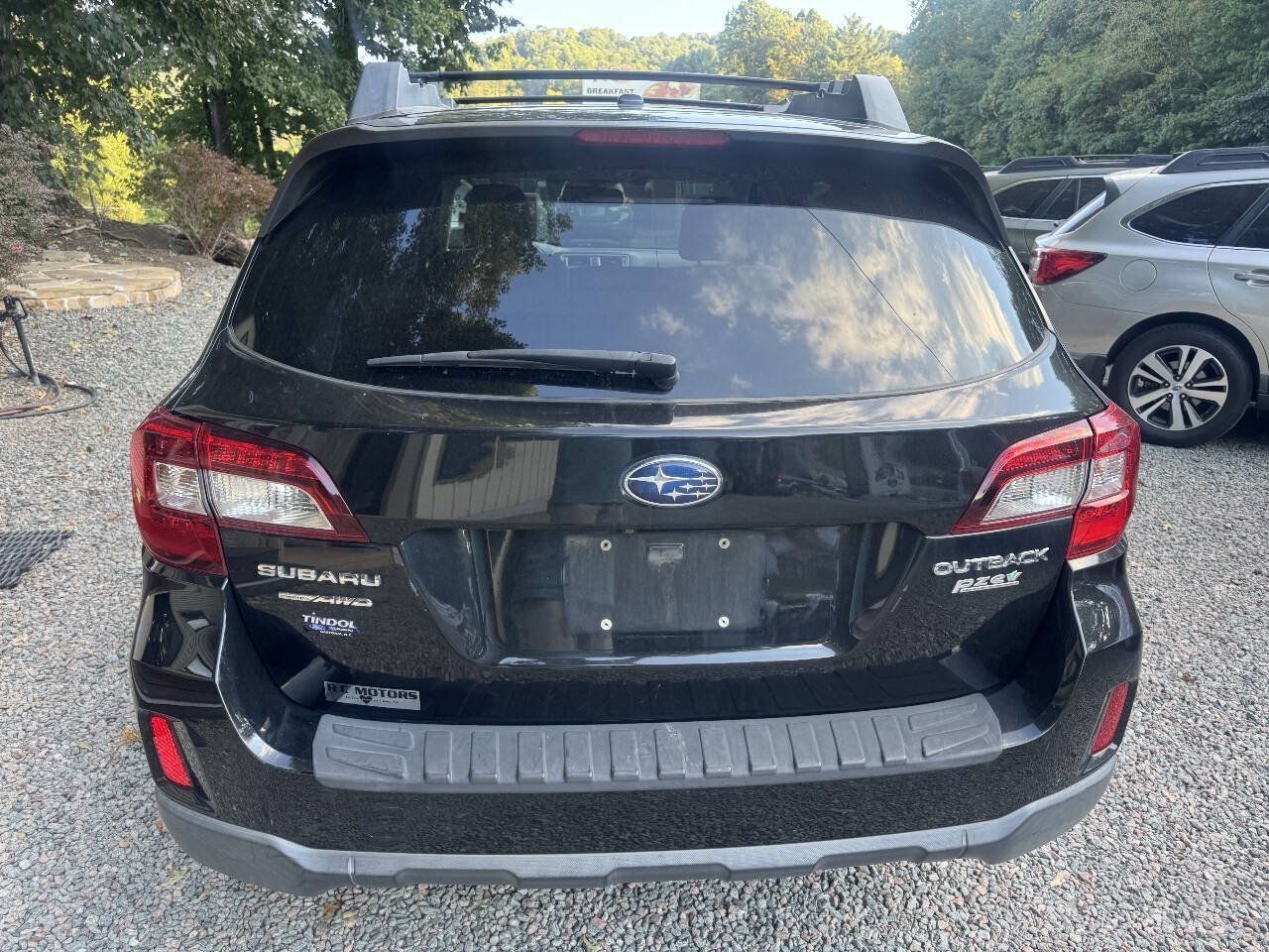 Used 2015 Subaru Outback 2.5i Premium AWD/4WD image 5