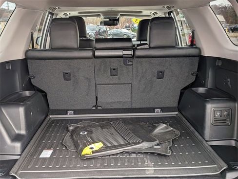 Used 2023 Toyota 4Runner Limited image 30