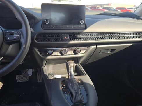 Certified 2025 Honda HR-V LX image 44