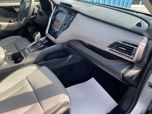 Used 2022 Subaru Outback Limited w/ Popular Package #2 image 28